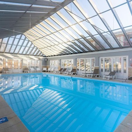 Beautiful Flat With Swimming Pool Tennis Court And Private Car Parking 09 Le Touquet Exterior photo