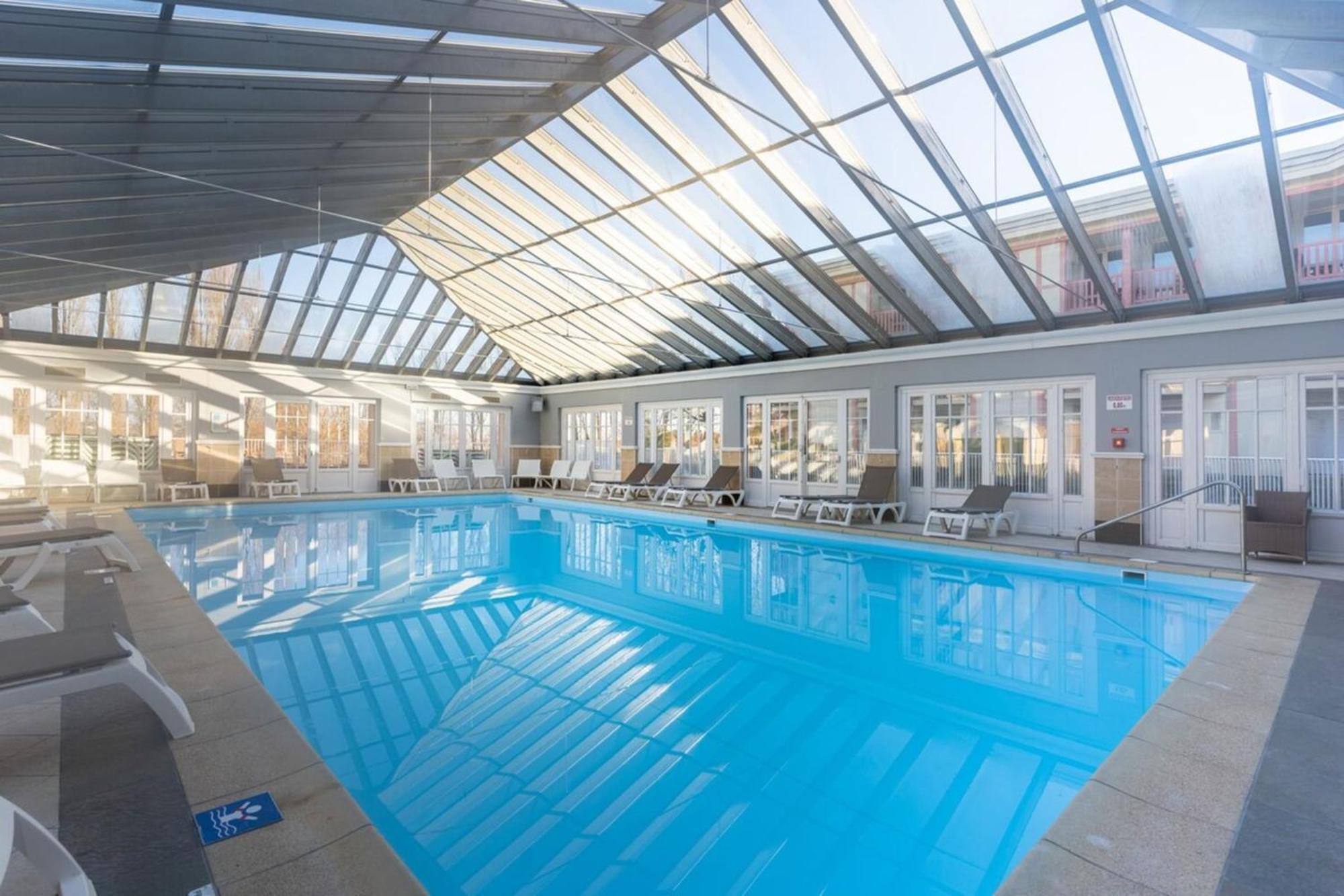 Beautiful Flat With Swimming Pool Tennis Court And Private Car Parking 09 Le Touquet Exterior photo