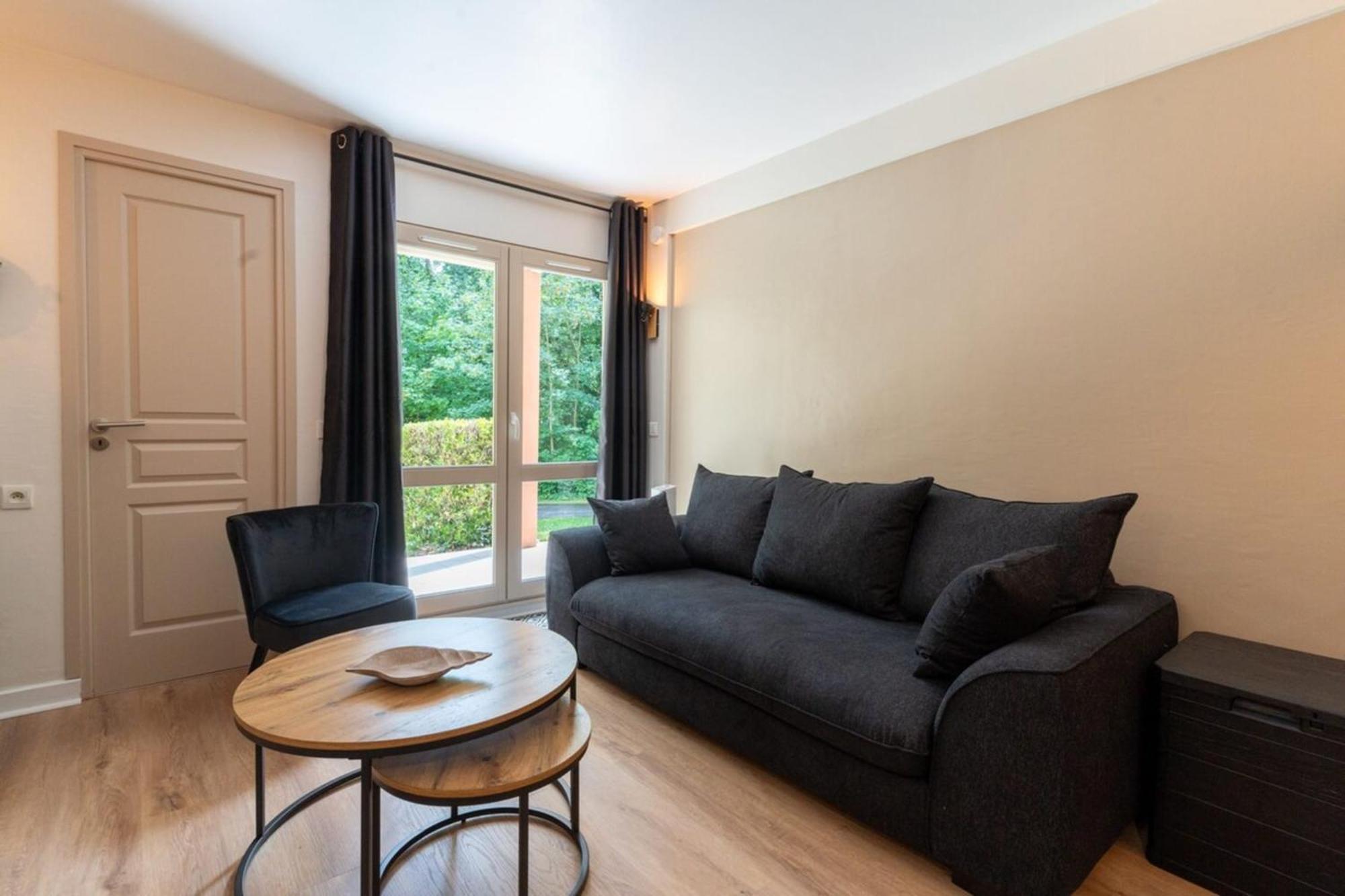 Beautiful Flat With Swimming Pool Tennis Court And Private Car Parking 09 Le Touquet Exterior photo